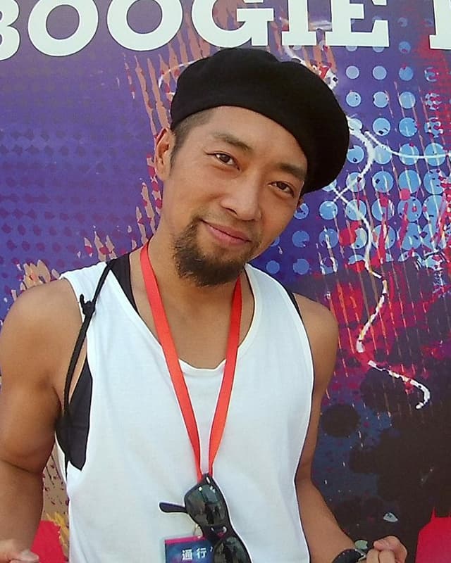 SORI | NOAダンスアカデミーロックダンス(LOCK)インストラクター