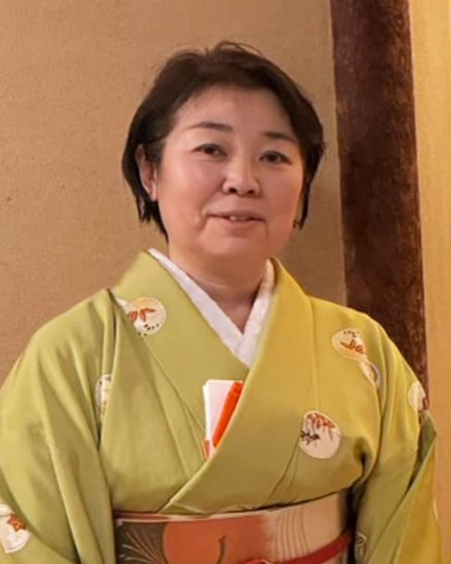 西村 詩子先生 NOA茶道教室