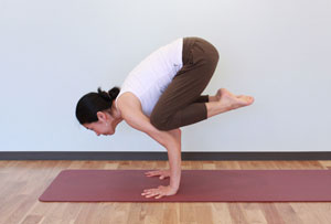 10.カラスのポーズ